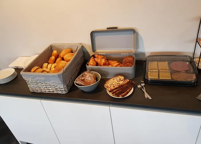 De Wilhelminaschool ベッド・アンド・ブレックファスト 3*