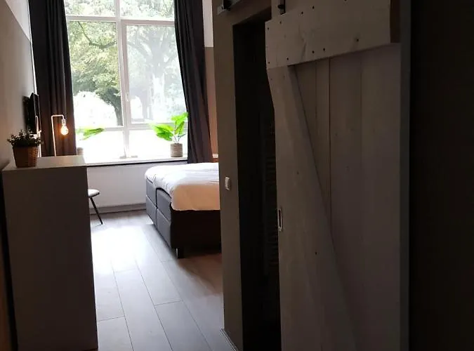 De Wilhelminaschool 3* アールテン